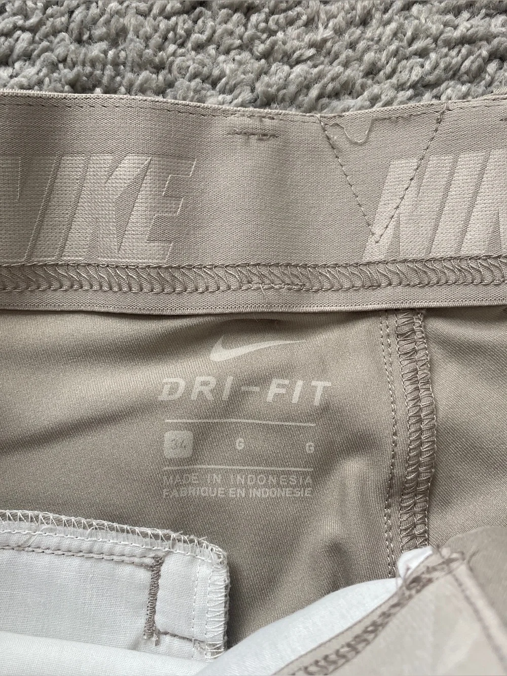 NWT Nike Golf Flex Dri-FIT Pants Mens 34 Khaki Beige Unhemmed Long AJ6317-221